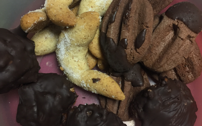 Schokotatzen und Vanillekipferl