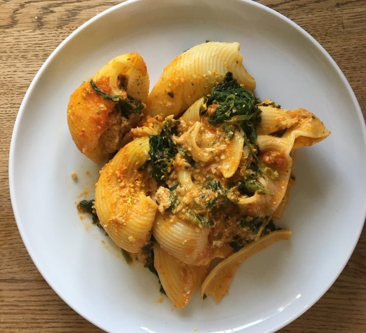 Muschelnudeln mit Cashewfüllung